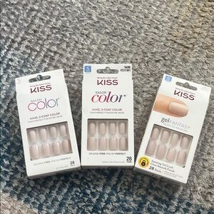 Kiss Salon Color and Gel Fantasy Nail Set - Pink and Nude